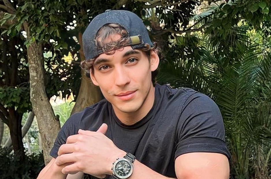 Miguel Herran diventerà papà: la compagna è la sorella di una famosa componente del cast de La casa di carta article-post