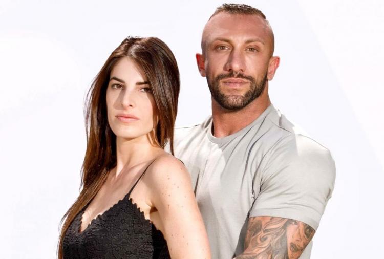 Temptation Island 10, Vittoria Egidi scrive un’inaspettata lettera a Daniele De Bosis: “Noi litigavamo spesso ma…” preview