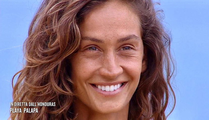 Isola 17, le mogli di Marco Mazzoli e Paolo Noise su Helena Prestes: “È sicuramente se stessa ma…” preview