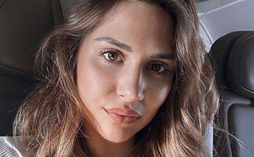 Uomini e Donne, Beatrice Valli sui social: “Ecco il corpo normale di una donna che ha partorito da soli due mesi” preview