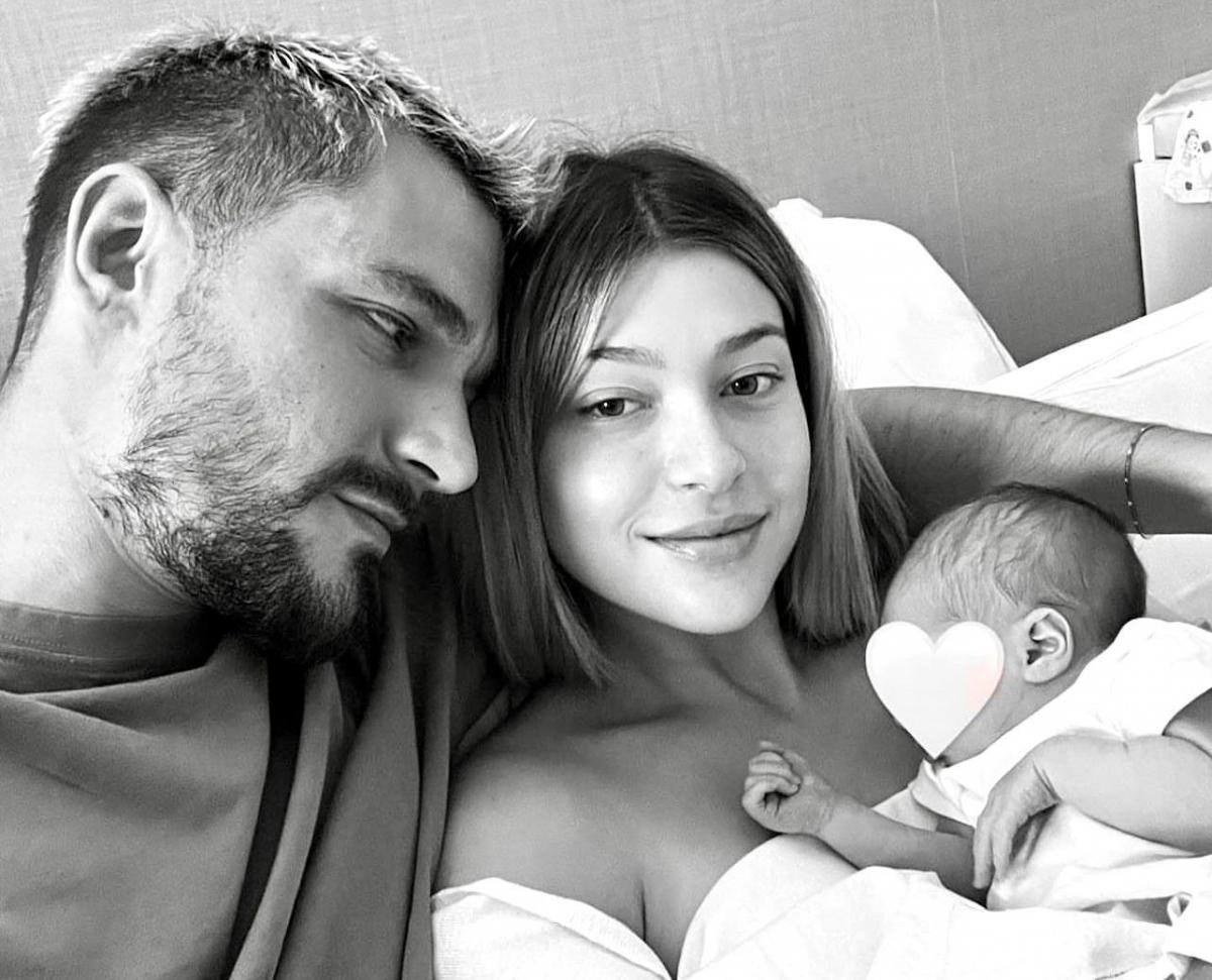 Uomini e Donne, Andrea Zelletta sbotta sui social: “Secondo voi è facile allontanarsi dalla propria figlia nata da appena una settimana? Imb*cilli!”