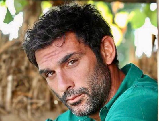 Francesco Arca svela quale programma tv gli piacerebbe condurre. E sulla seconda stagione di Resta con me… preview