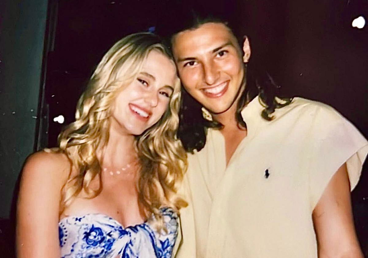 Amici 22, Isobel Kinnear e Cricca escono allo scoperto: “I love you!”. La foto del bacio article-post