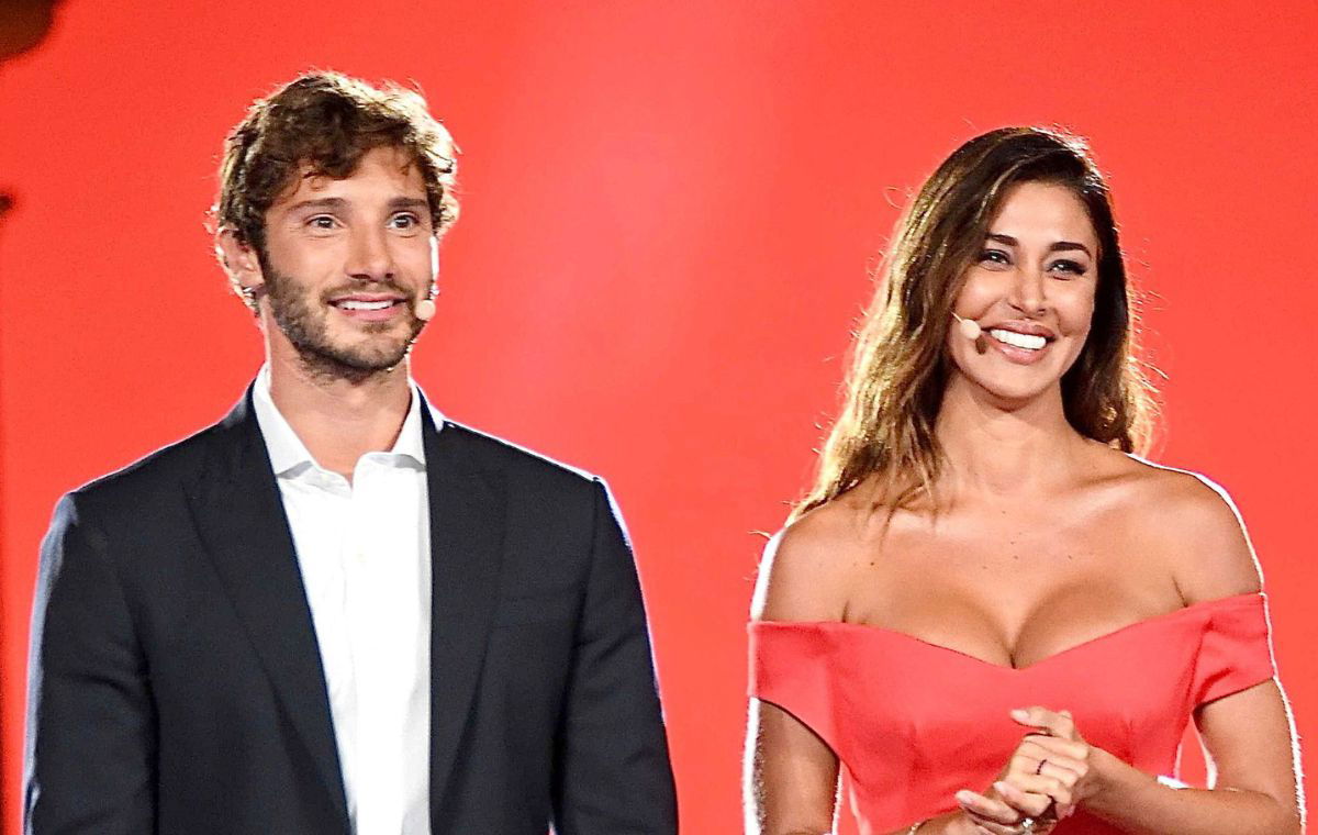 Belen Rodriguez e Stefano De Martino, spunta un retroscena: “Tra loro non è finita” (e ci sarebbe lo zampino di Maria De Filippi!) article-post