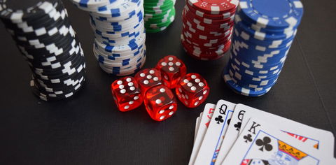 Il Fascino della Storia del Cinema e del Gioco Online preview