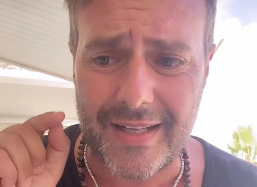 Paolo Meneguzzi sui social: “Usare l’autotune è una truffa e un oltraggio”. Sulla vicenda interviene anche un altro famoso cantante preview