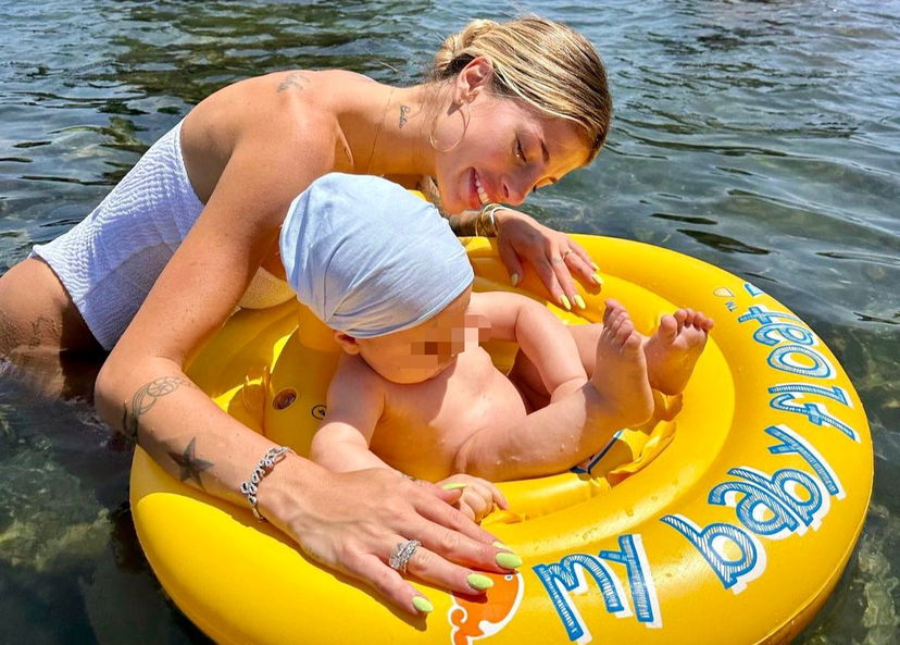 Chiara Nasti confessa: “Mi manca troppo la spensieratezza del passato, a volte penso di non essere una brava mamma ma…” preview