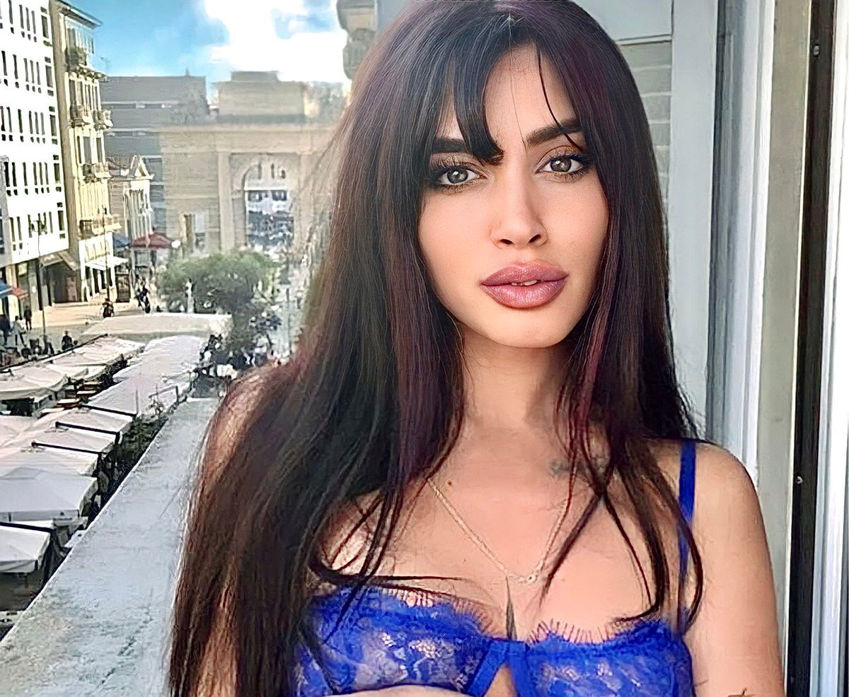 La Pupa e il Secchione, Emy Buono chiude il profilo 0nlyFans e si rifugia in convento: “Ho pensato anche al suic*dio” article-post