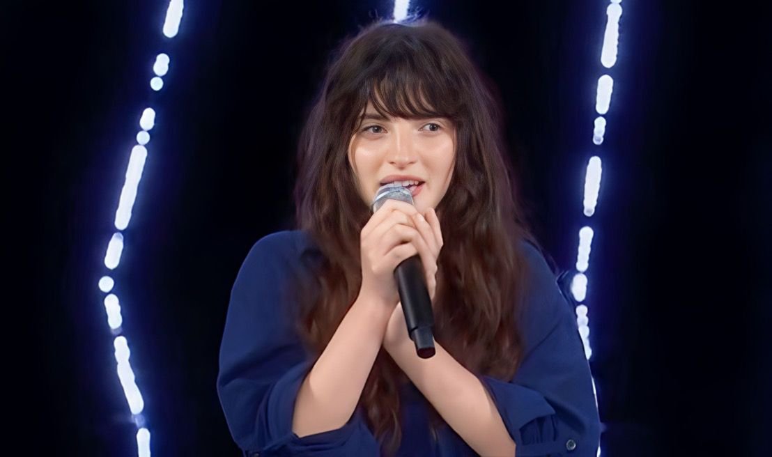 X Factor 2023, Angelica Bove canta La notte di Arisa, commuove i giudici e diventa virale su TikTok (Video)
