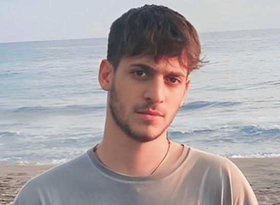 Amici 23, tra gli allievi entrati nella scuola c’è Holden, figlio del marito di Laura Pausini preview