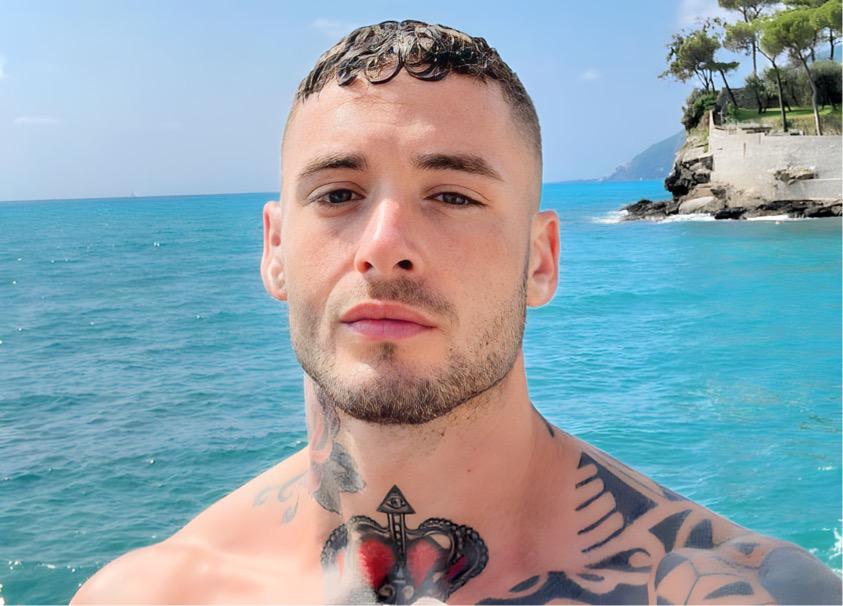 Uomini e Donne, Matteo Ranieri si apre con i suoi follower: “Sono dalla psicologa, a 24 anni ero in un tunnel buio e…” article-post