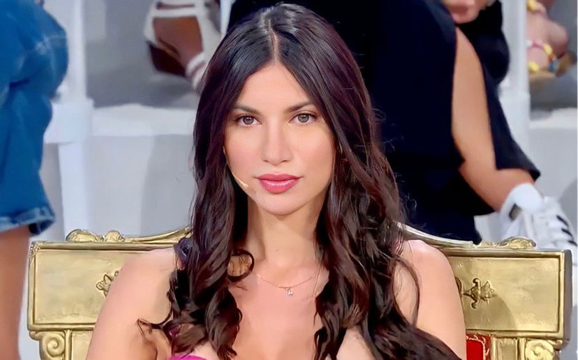 Uomini e Donne, Manuela Carriero svela un episodio scioccante del suo passato: “Ho subito un sequestro di persona con violenza se*suale e minacce di m*rte con una pistola” preview