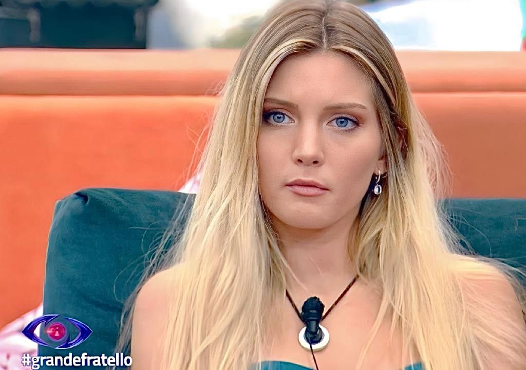 Grande Fratello, Anita Olivieri e i dubbi sui sentimenti che prova nei confronti del suo fidanzato: “Sono dieci anni della mia vita, ma…” article-post