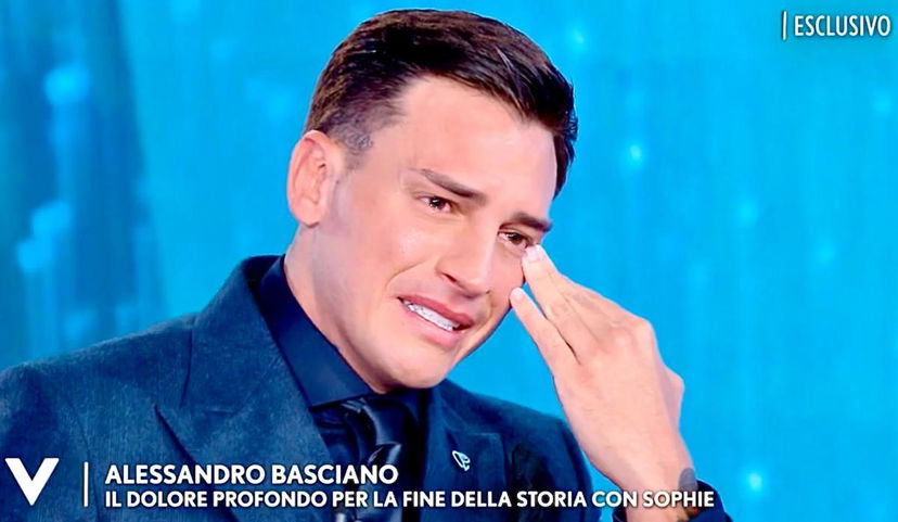 Alessandro Basciano, Giulio Raselli gli lancia una frecciatina dopo l’intervista a Verissimo: “Sei credibile come…” preview