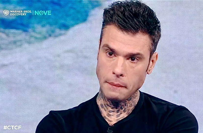 Fedez si commuove a Che Tempo Che Fa: “La malattia mi ha fatto capire l’importanza del tempo e della salute mentale” preview