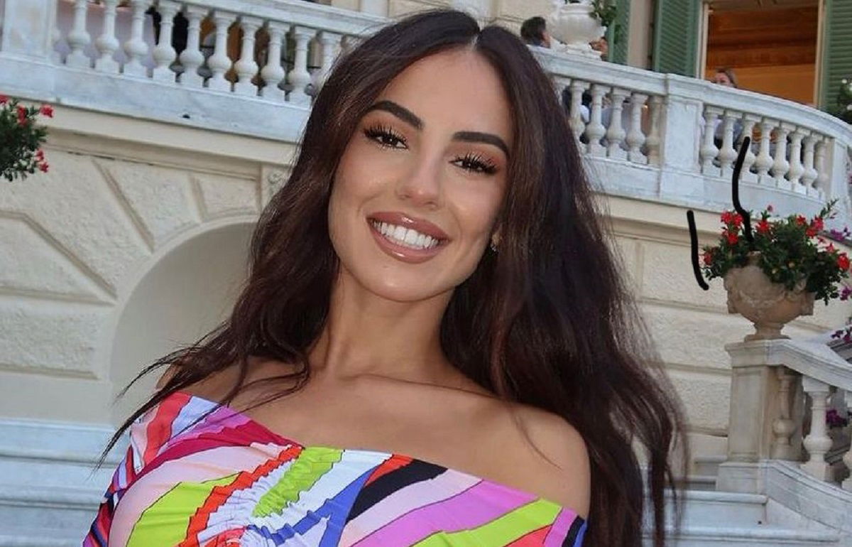 Giulia De Lellis ricorda (con una vena polemica) la sua esperienza al Grande Fratello. E sul compagno Carlo Beretta… article-post