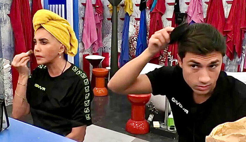 Grande Fratello, i dubbi di Fiordaliso su Mirko Brunetti e Greta Rossetti: “Perché ieri non sei andato via con lei? Se sei così innamorato…” preview