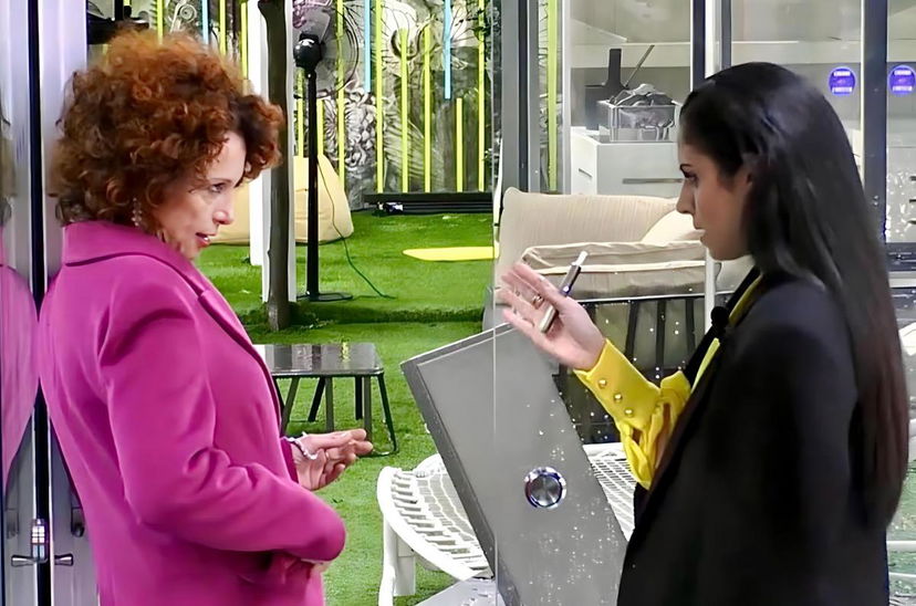 Grande Fratello, Perla Vatiero delusa dal tagliente giudizio di Beatrice Luzzi: “Ecco perché ci sono rimasta male!” preview