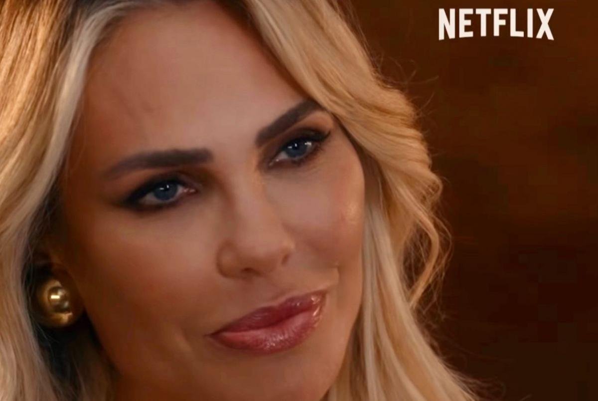 Netflix annuncia il docu-film su Ilary Blasi che promette di raccontare tutta la sua verità (Video)