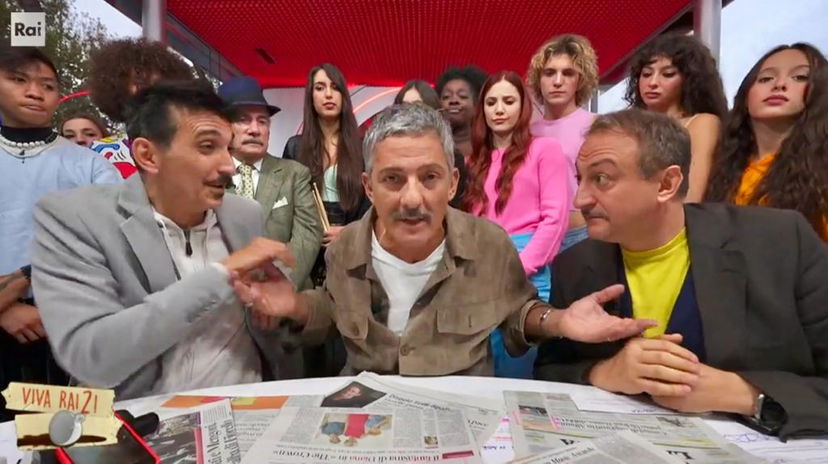 Sanremo 2025, Fiorello assicura: “Non lo presenterà un personaggio Rai”. E Dagospia svela il nome del possibile conduttore preview