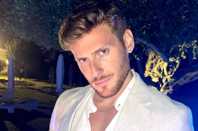 Uomini e Donne, Alessio Corvino esce allo scoperto con la sua ex fidanzata: le foto che confermano il ritorno di fiamma preview