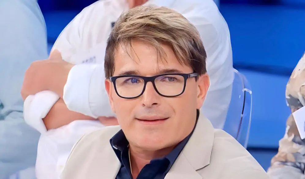 Maurizio Laudicino: “Bullismo verso me ed Elena a Uomini e Donne, lei quasi fisicamente spinta fuori dagli opinionisti” article-post