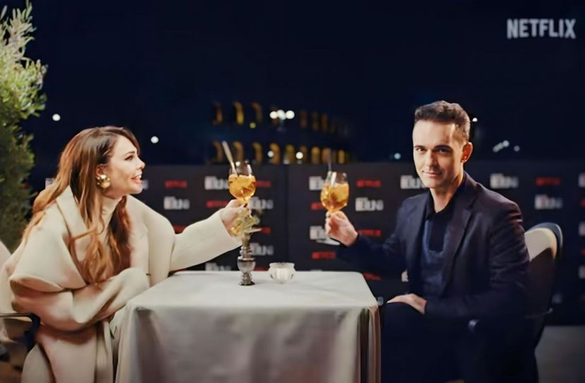 Ilary Blasi intervista Berlino: due chiacchiere con Pedro Alonso tra battute in romanesco e le anticipazioni sulla nuova serie preview