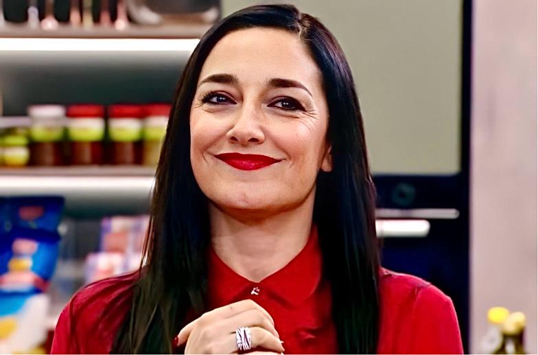 Grande Fratello, Sara Ricci confessa: “Dentro il programma ho recitato, non ero me stessa” article-post