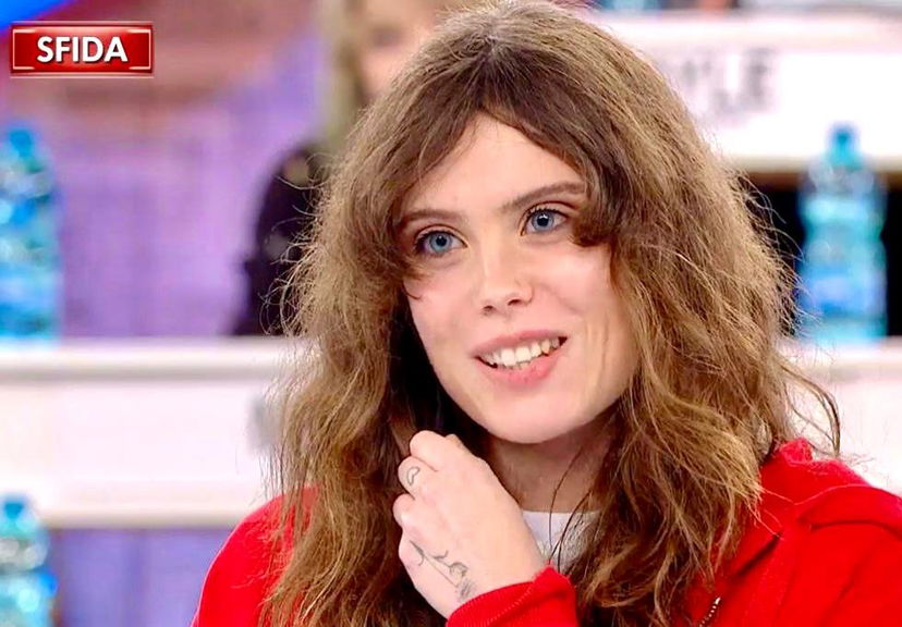Amici 23, puntata del 17/12/23: Lil Jolie vince la sfida, Malia nuovo cantante della scuola preview