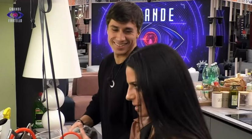 Grande Fratello, Mirko Brunetti tenta di baciare Perla Vatiero, ma lei… (video) preview