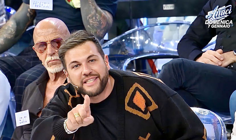 Uomini e Donne: l’opinione di Chia sulla puntata del 22/12/23 preview