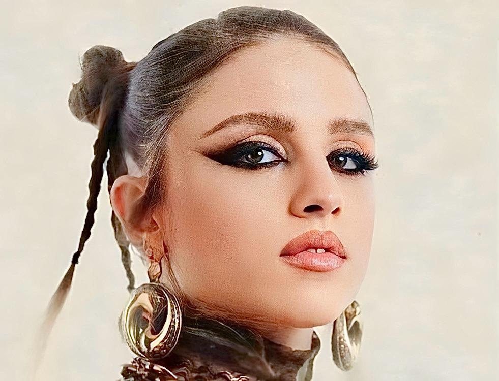 Amici 22, Angelina Mango svela: “Ecco chi secondo me vincerà Sanremo 2024” article-post