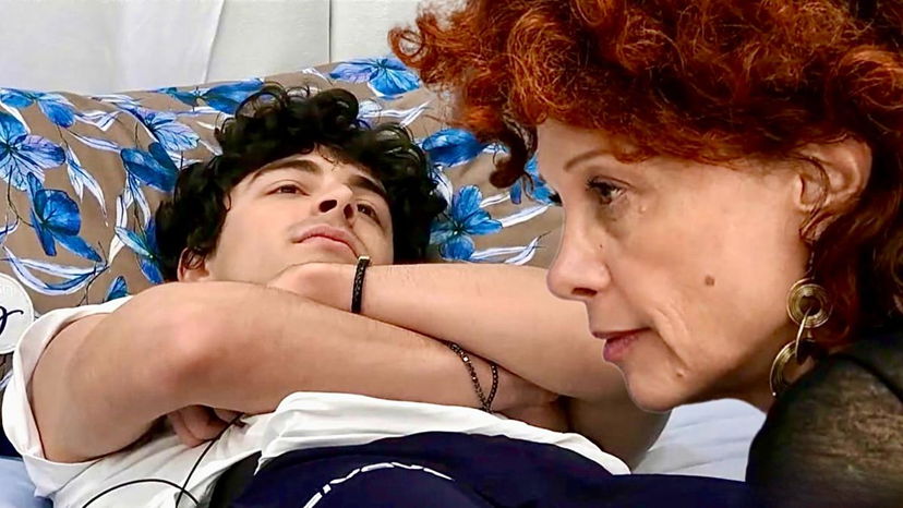 Grande Fratello, nuovo confronto tra Beatrice Luzzi e Vittorio Menozzi: “Ecco perché mi sono profondamente offesa” preview