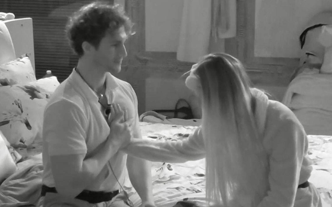 Grande Fratello, Federico Massaro ci riprova con Anita Olivieri ma lei gli rifila un altro palo: “Apprezzo che tu sia stato sincero ma…” article-post