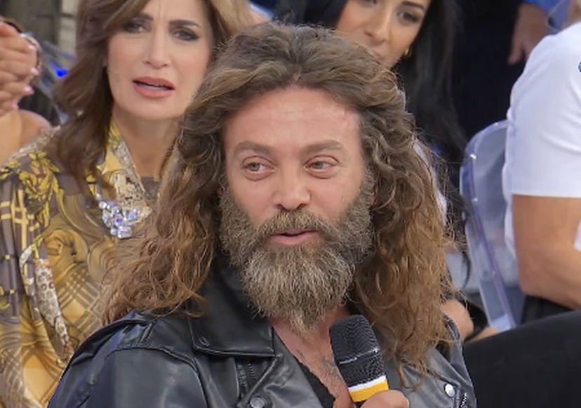 Uomini e Donne, Ernesto Russo: “Ecco perché stimo Mario Cusitore”. Poi svela se accetterebbe il trono preview