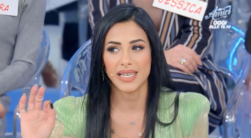 Uomini e Donne: l’opinione di Isa sulla puntata del 10/01/24 preview