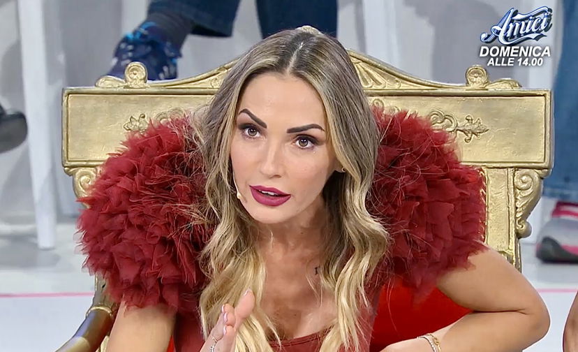 Uomini e Donne: l’opinione di Chia sulla puntata del 19/01/24 preview