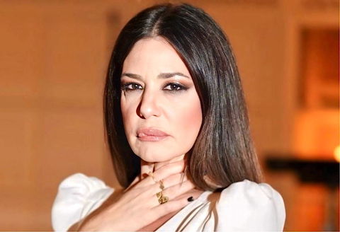 Isola, Alessia Fabiani si sfoga sui social dopo la vittoria in giudizio del padre dei suoi figli preview