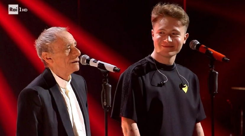 Sanremo 2024, Alfa racconta un dolce retroscena dopo il duetto con Roberto Vecchioni (Video) preview