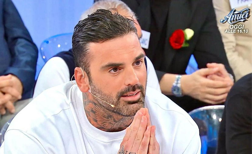 Uomini e Donne, Vittoria Deganello si scaglia contro Mario Cusitore: “Ida salvati, ti prego!” preview