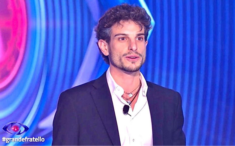 Grande Fratello, preoccupazione per Giuseppe Garibaldi: “Raga sta di nuovo male!” (Video) preview