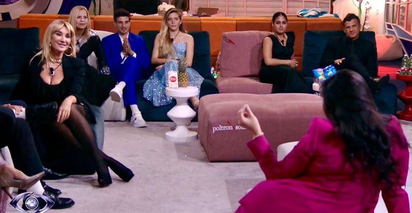 Grande Fratello, Rosy Chin prepara il bis contro Simona Tagli: “Quello era solo un assaggino, ora devo chiudere in bellezza!” preview