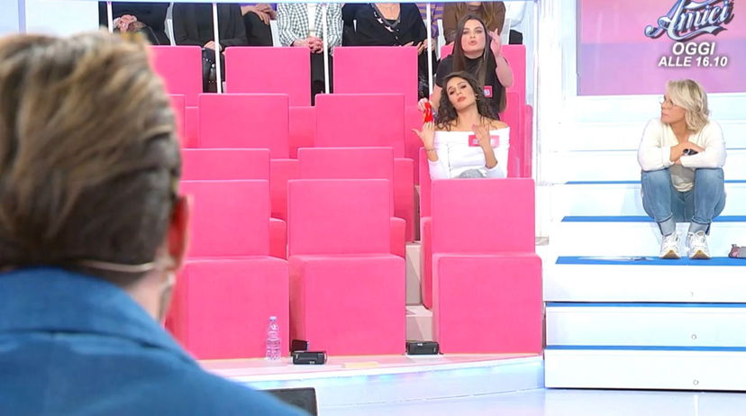 Uomini e Donne: l’opinione di Isa sulla puntata del 13/02/24 preview