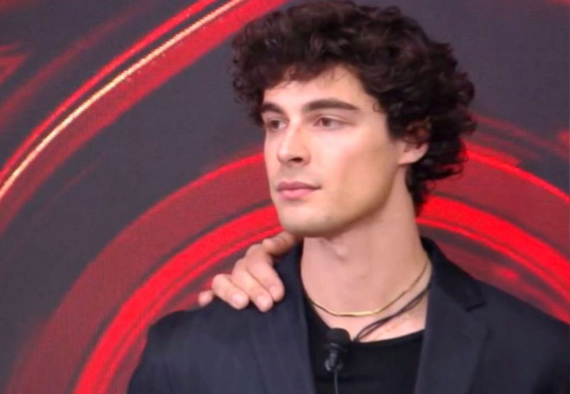 Grande Fratello, trentacinquesima puntata: eliminato Vittorio Menozzi, mercoledì Mirko Brunetti rientrerà in Casa. I nominati sono… preview