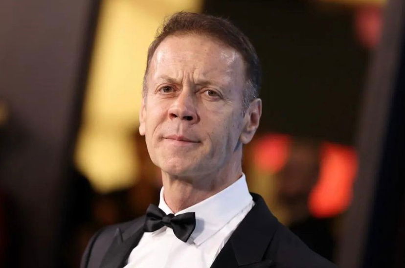 Rocco Siffredi denunciato per molestie: ecco i messaggi scambiati con la giornalista che ha deciso di ricorrere alle vie legali preview