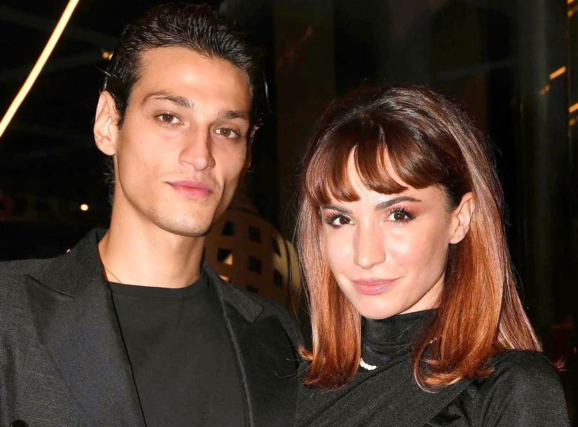 Andrea Delogu criticata per la differenza di età con il fidanzato Luigi Bruno: lo sfogo social preview