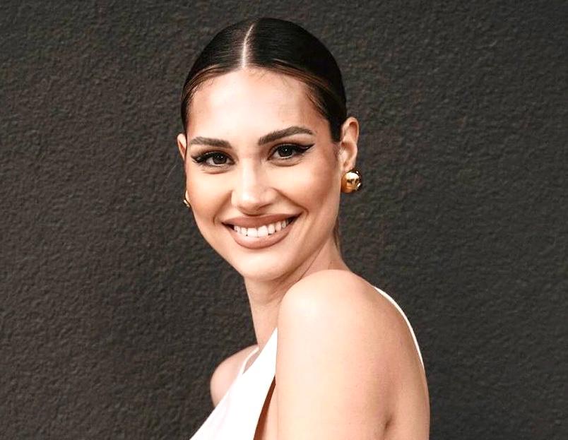 Uomini e Donne, Beatrice Valli sbrocca sui social: “Ecco perché condividiamo sempre meno della nostra vita privata” preview