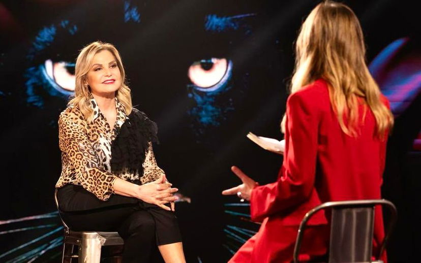 Belve, Simona Ventura: “Abusai della chirurgia per ribellione. Droghe? Mai fatto uso”. Poi svela qual è il suo X Factor preview