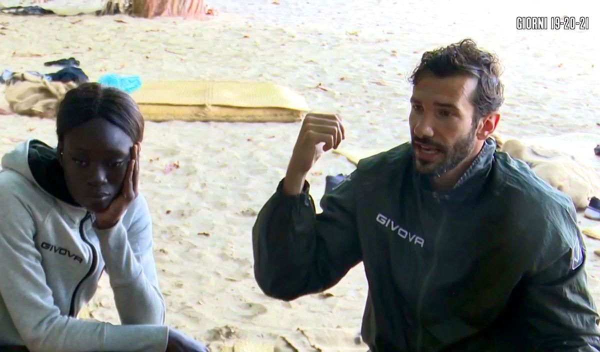 Isola 18, un provvedimento colpisce Artur Dainese e Khady Gueye: ecco perché article-post