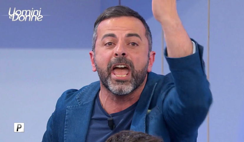 Uomini e Donne: l’opinione di Ebuc sulla puntata del 12/04/24 preview